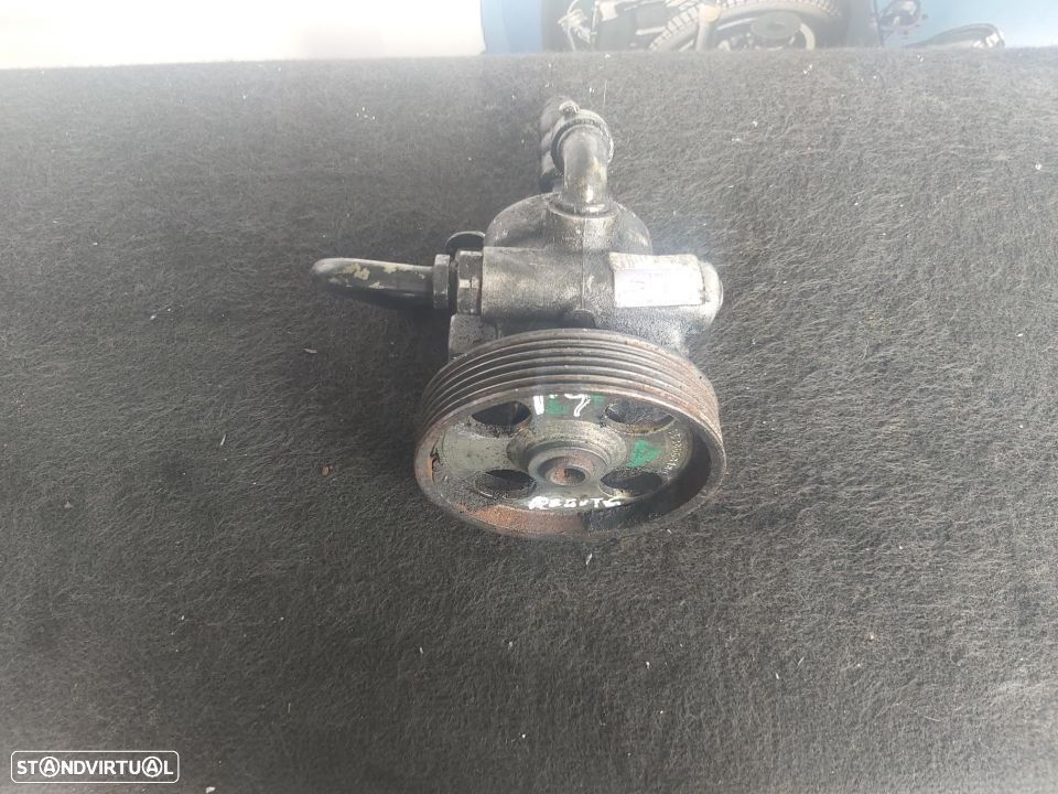 Bomba Direcção Assistida Hidraulica Peugeot Partner Citroen Berlingo 1.9D  Ref: 9638383080 - 2