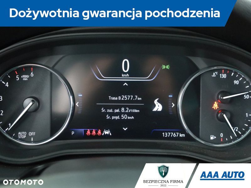 Opel Insignia - 10