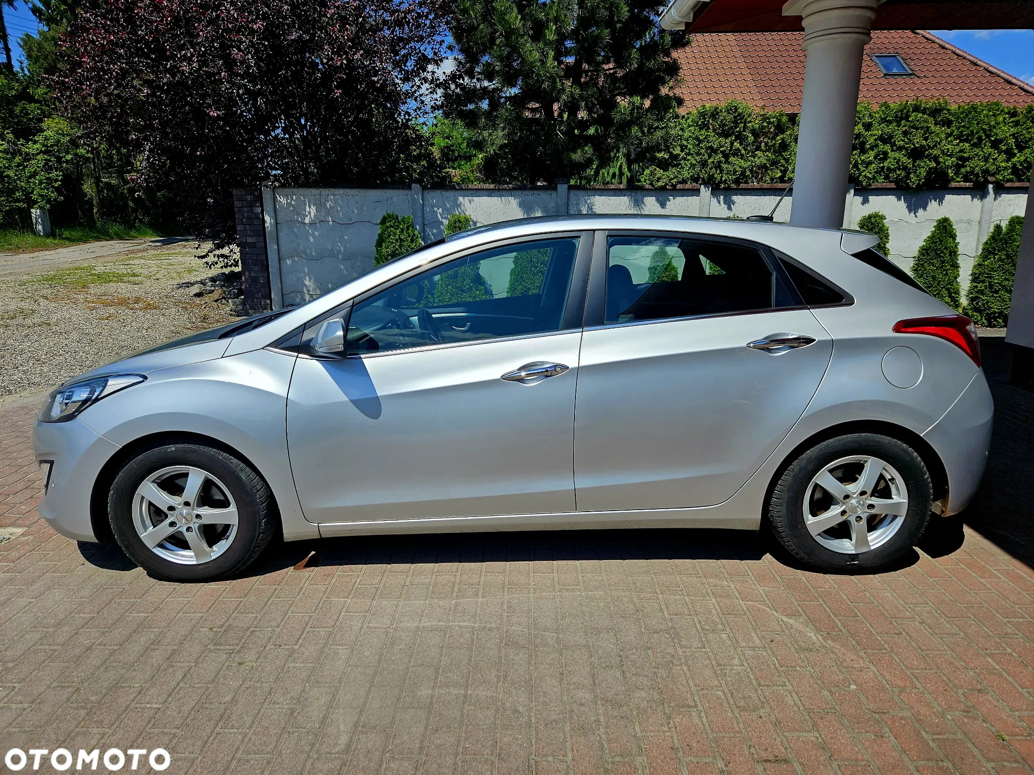 Hyundai i30 1.6 CRDI Automatik Style - 13