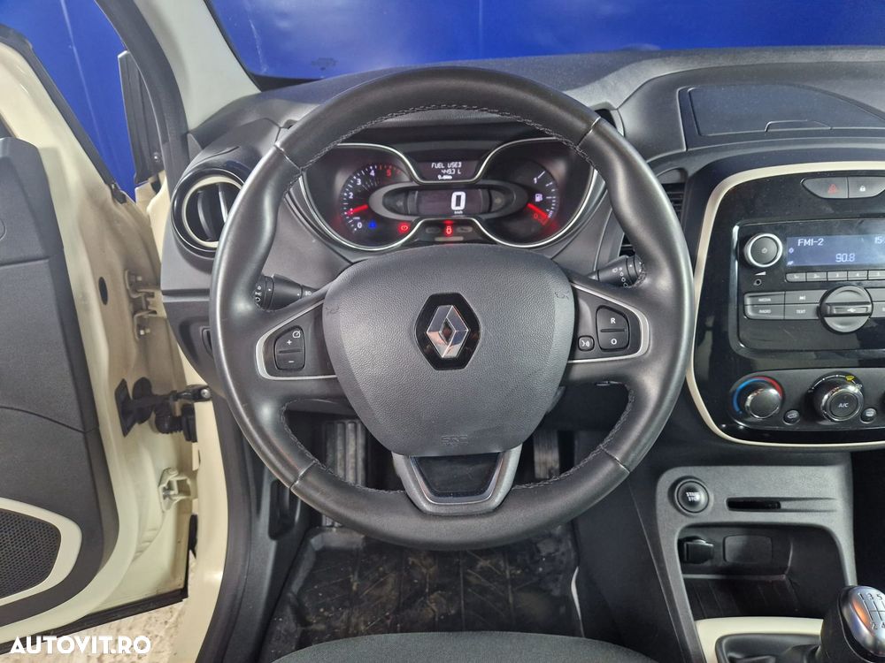 Renault Captur - 13