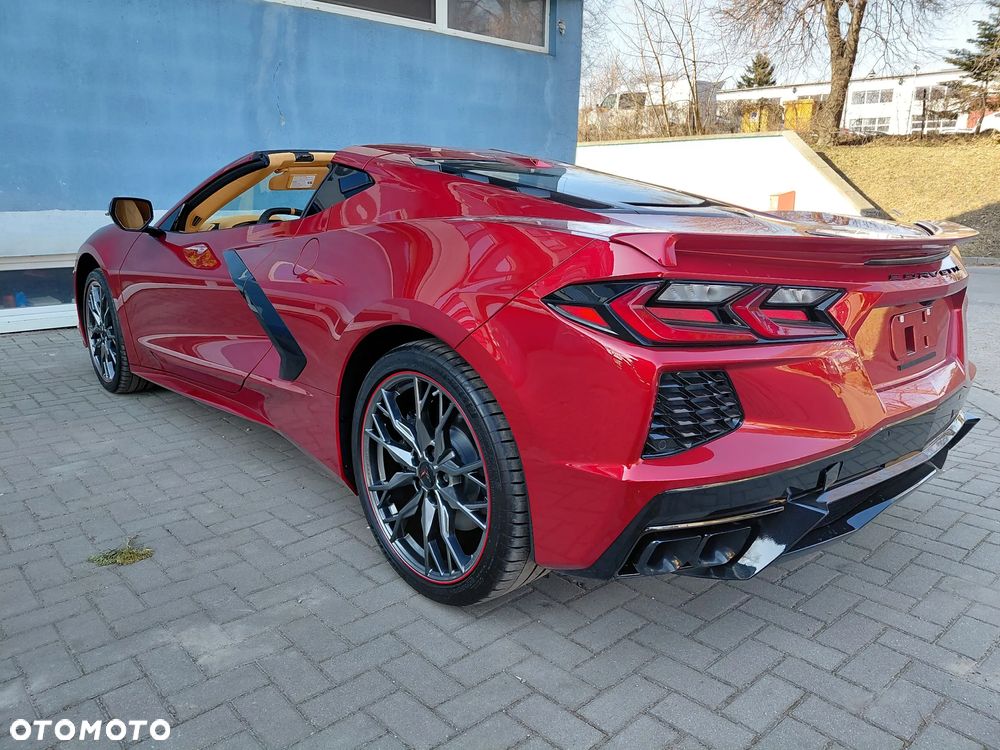 Chevrolet Corvette - 29