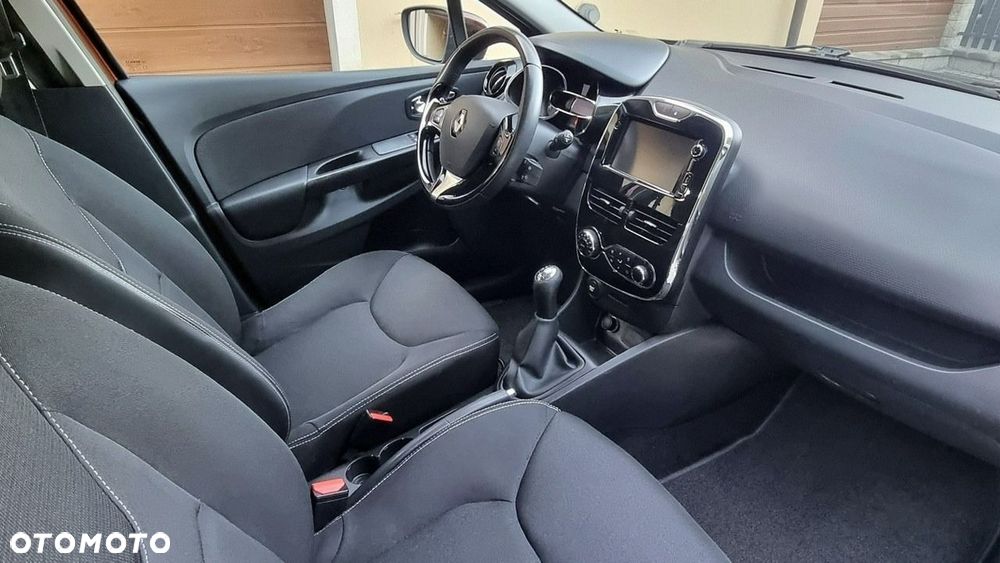 Renault Clio - 13