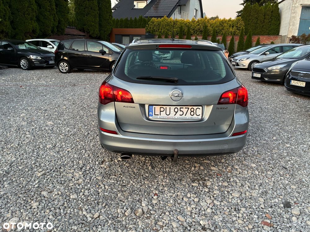 Opel Astra 1.6 Turbo Edition - 5