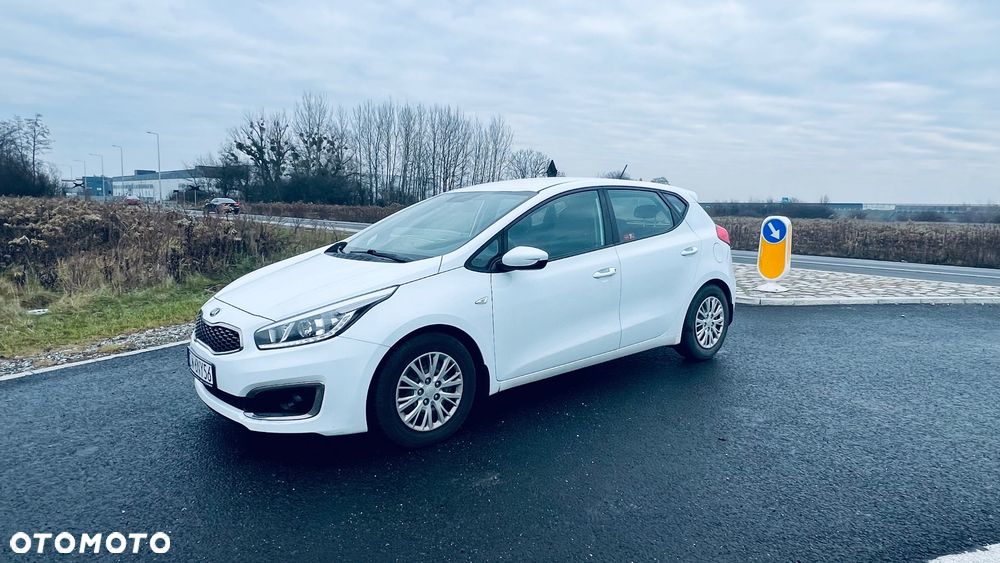 Kia Ceed 1.4 CRDi M - 5