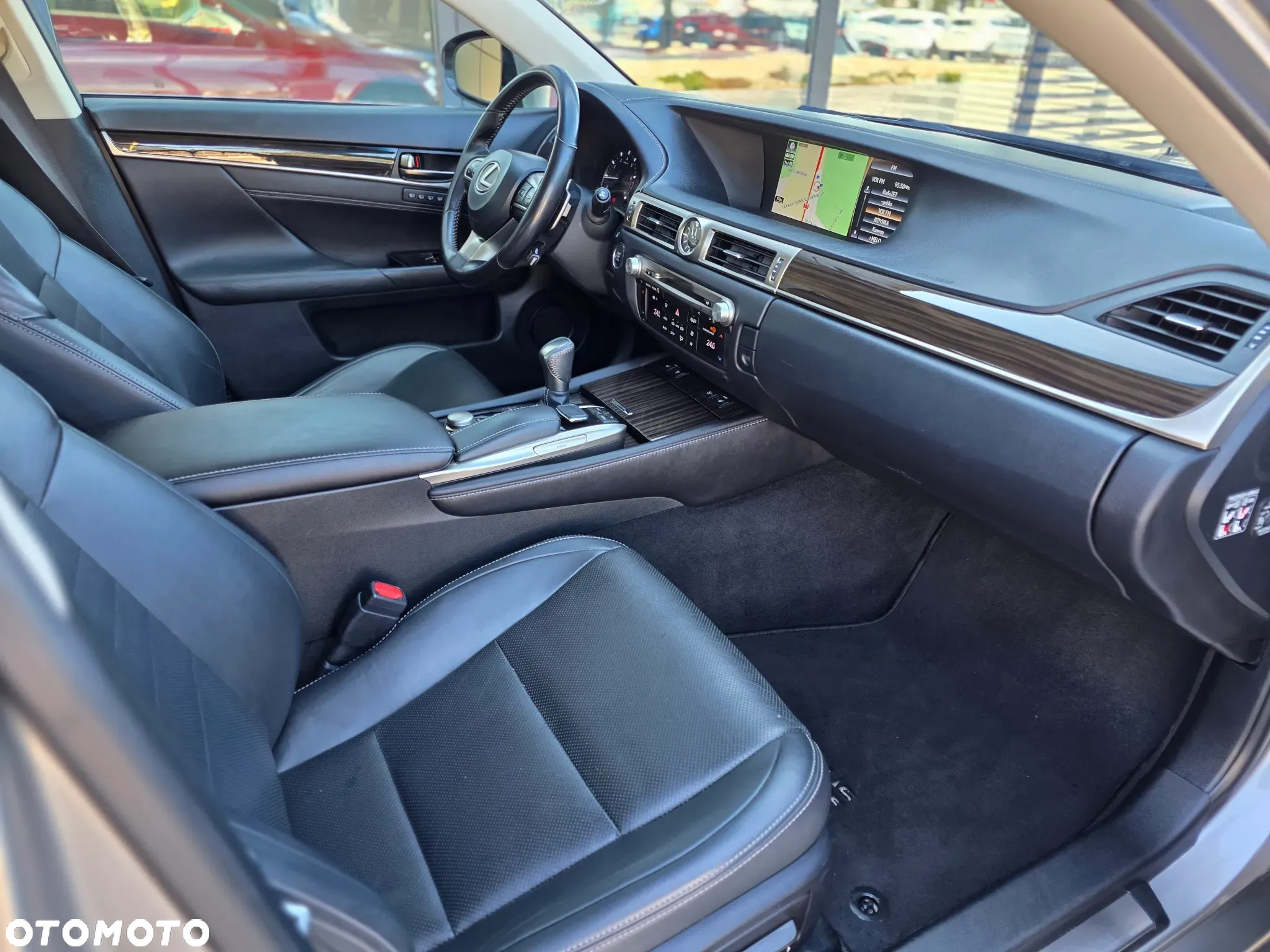 Lexus GS 200t / 300 F Sport - 20
