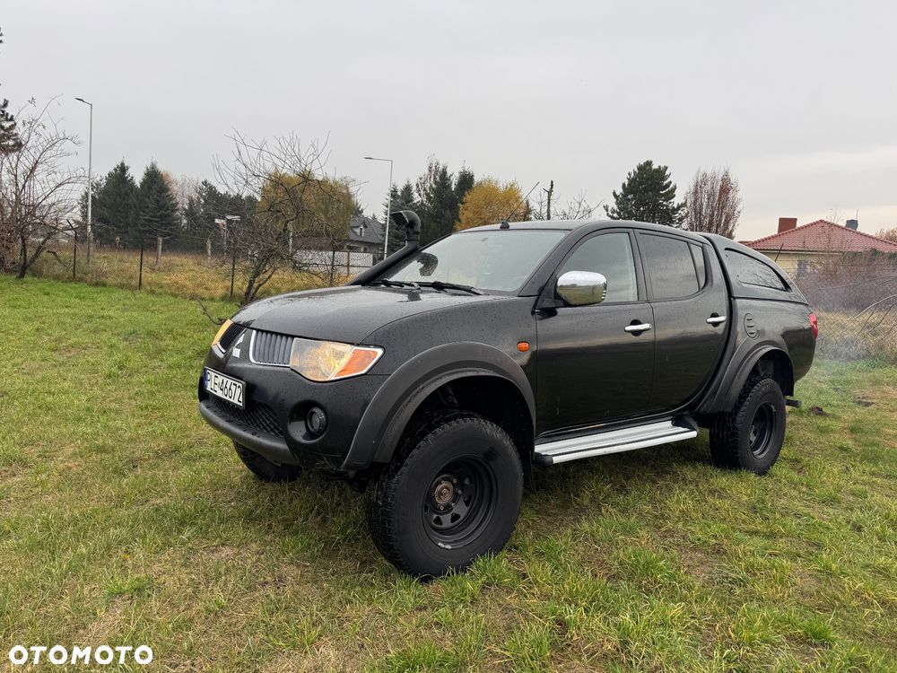 Mitsubishi L200 2.5 DID DAKAR EDITION - 2