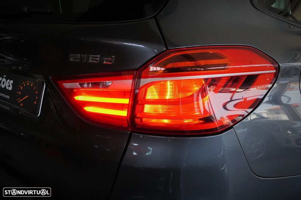 BMW 216 Gran Tourer d 7L Line Luxury - 34