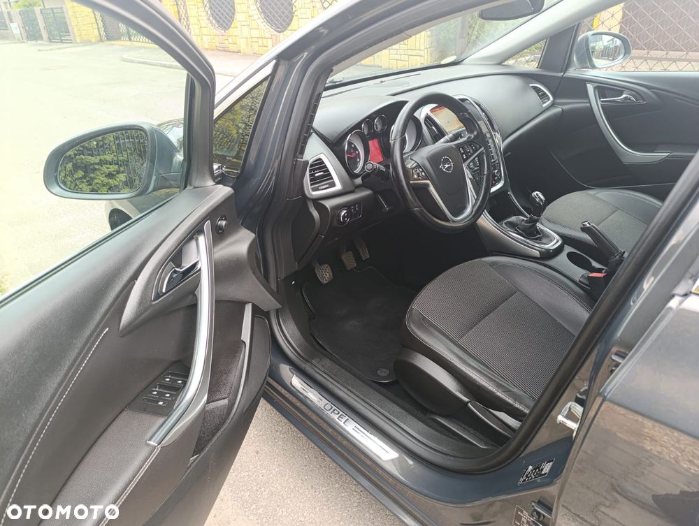 Opel Astra 1.6 CDTI DPF ecoFLEX Start/Stop Exklusiv - 6