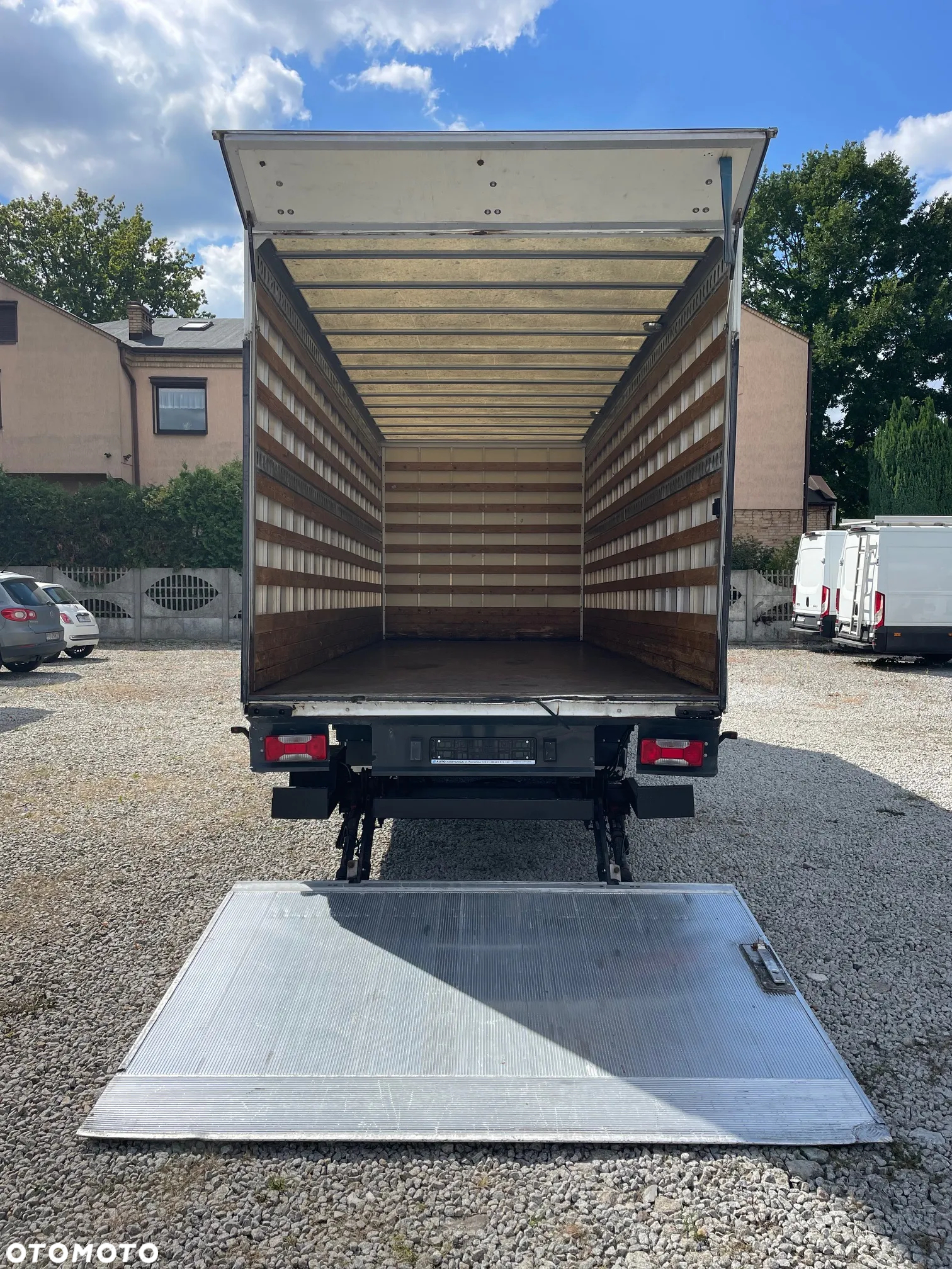 Iveco Daily 72c18 Kontener winda 2017r - 9