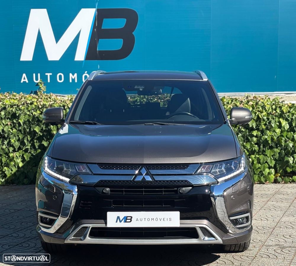 Mitsubishi Outlander 2.0 Intense Navi - 3