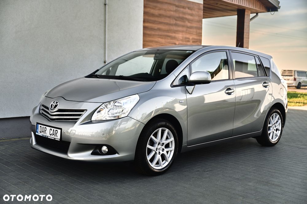 Toyota Verso 1.8 7-Sitzer Skyview Edition - 11