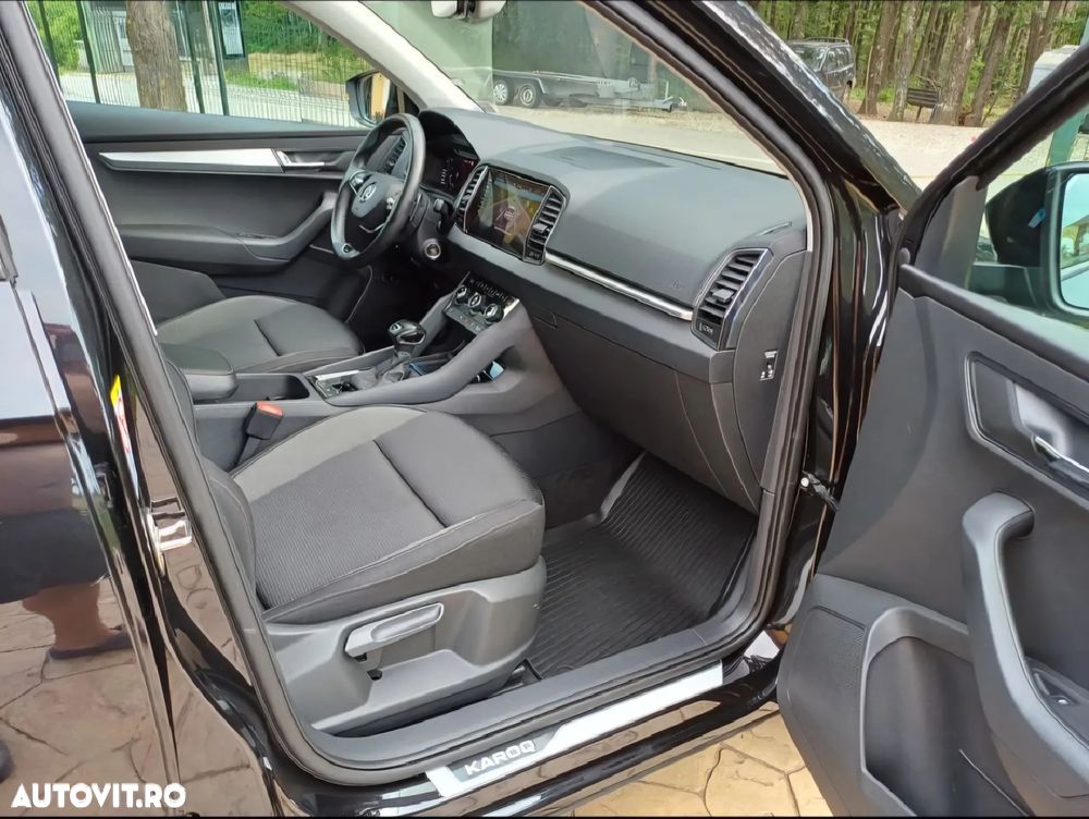 Skoda Karoq 2.0 TDI SCR 4x4 DSG Tour - 9