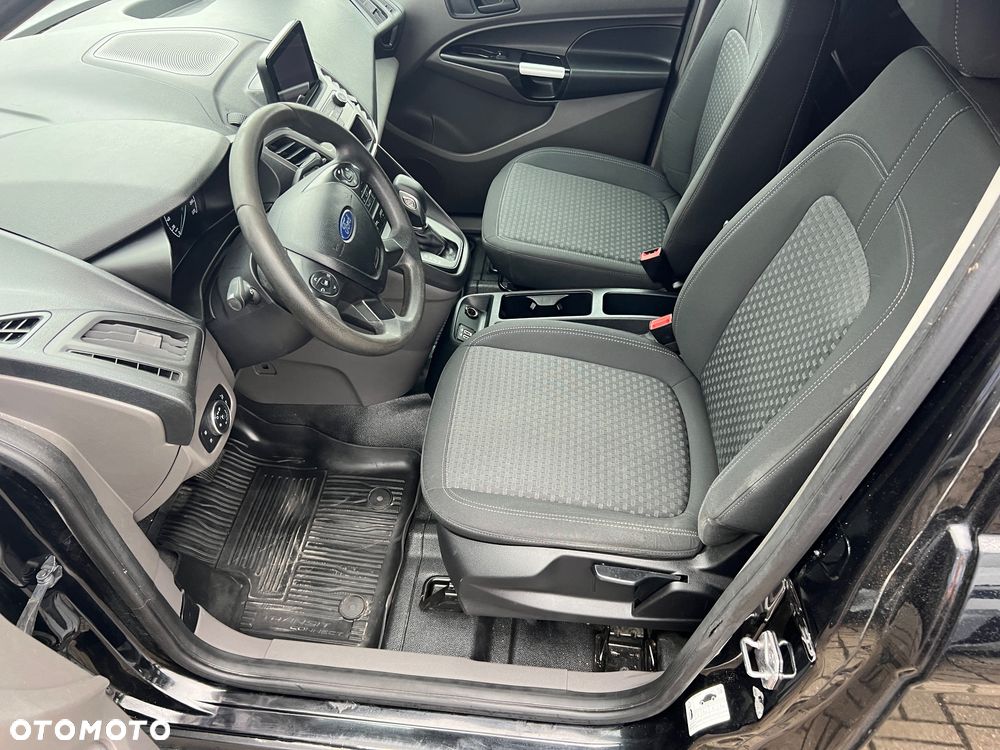 Ford Transit connect - 16