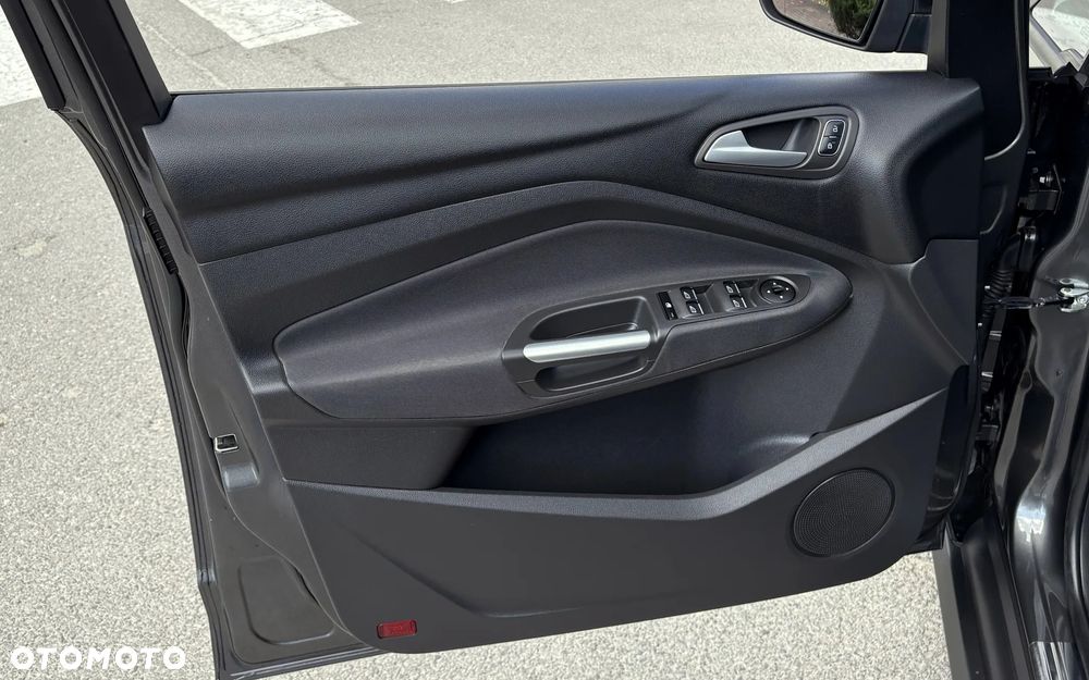 Ford C-MAX 1.5 TDCi Start-Stop-System Titanium - 22