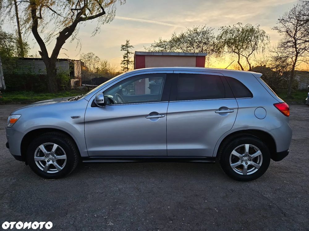 Mitsubishi ASX - 11