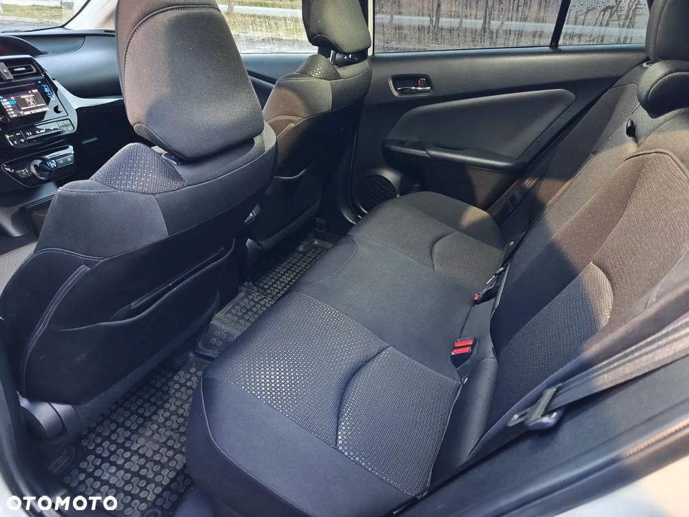 Toyota Prius 1.8 Hybrid Prestige - 7