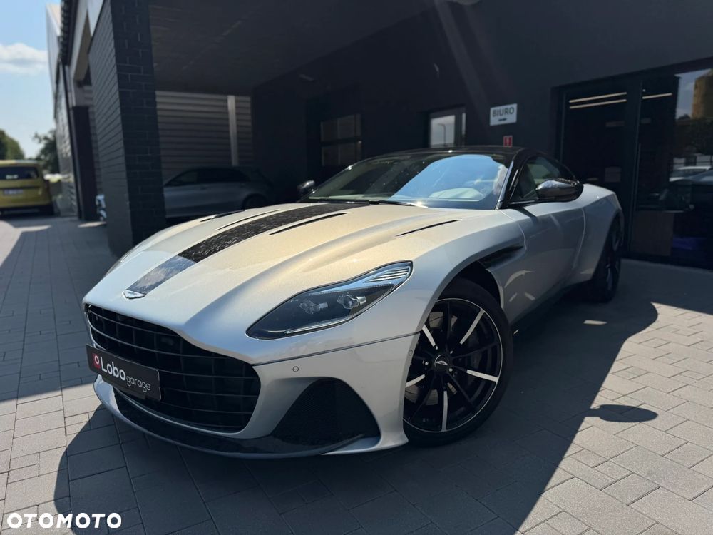 Aston Martin DB11 Launch Edition - 1