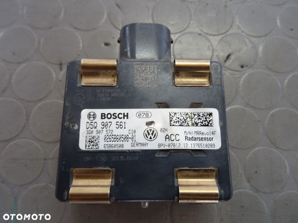 D5Q907561 RADAR DISTORNIC VW Audi skoda Seat czesci