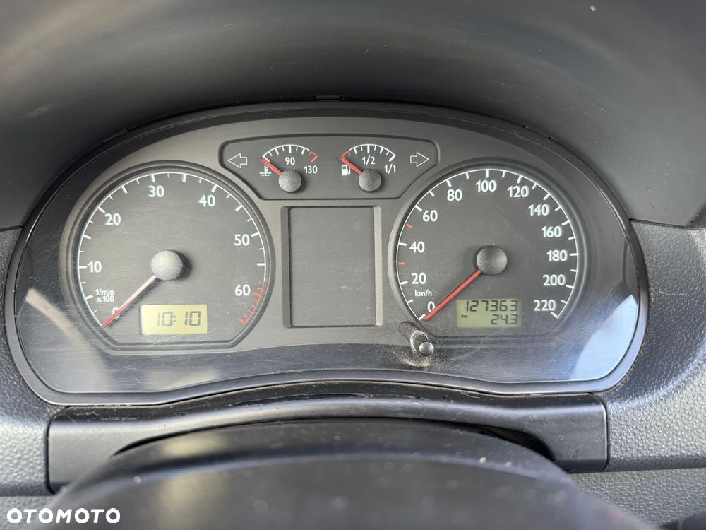 Volkswagen Polo 1.4 16V Basis - 10