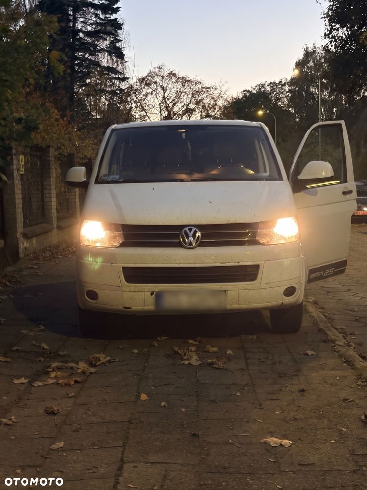 Volkswagen Transporter 2010 photo 4