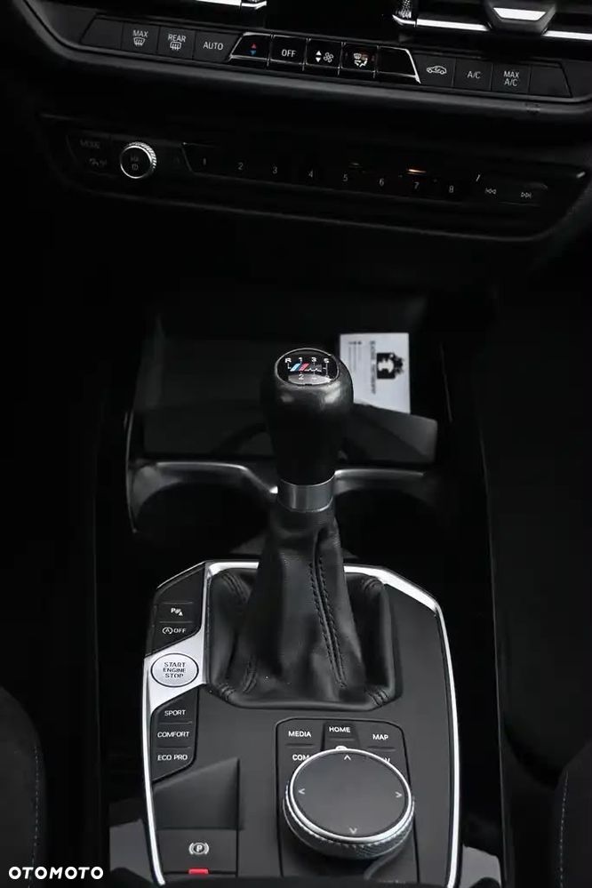 BMW Seria 2 218i Sport Line - 12