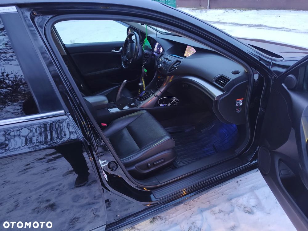 Honda Accord - 33
