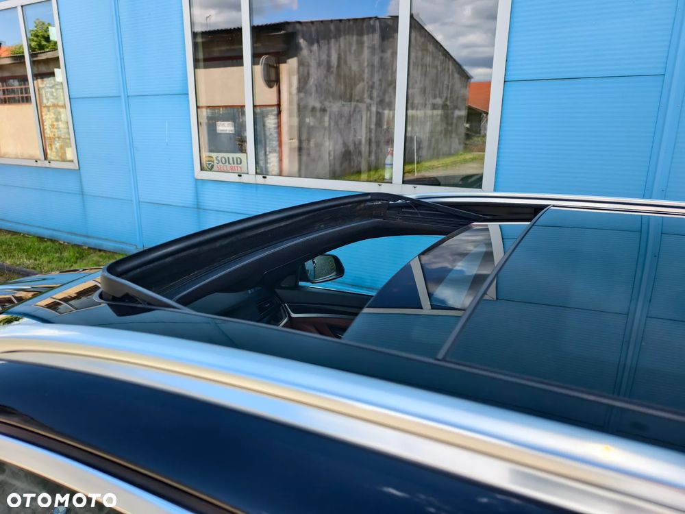 BMW Seria 5 525d Sport-Aut Luxury Line - 20
