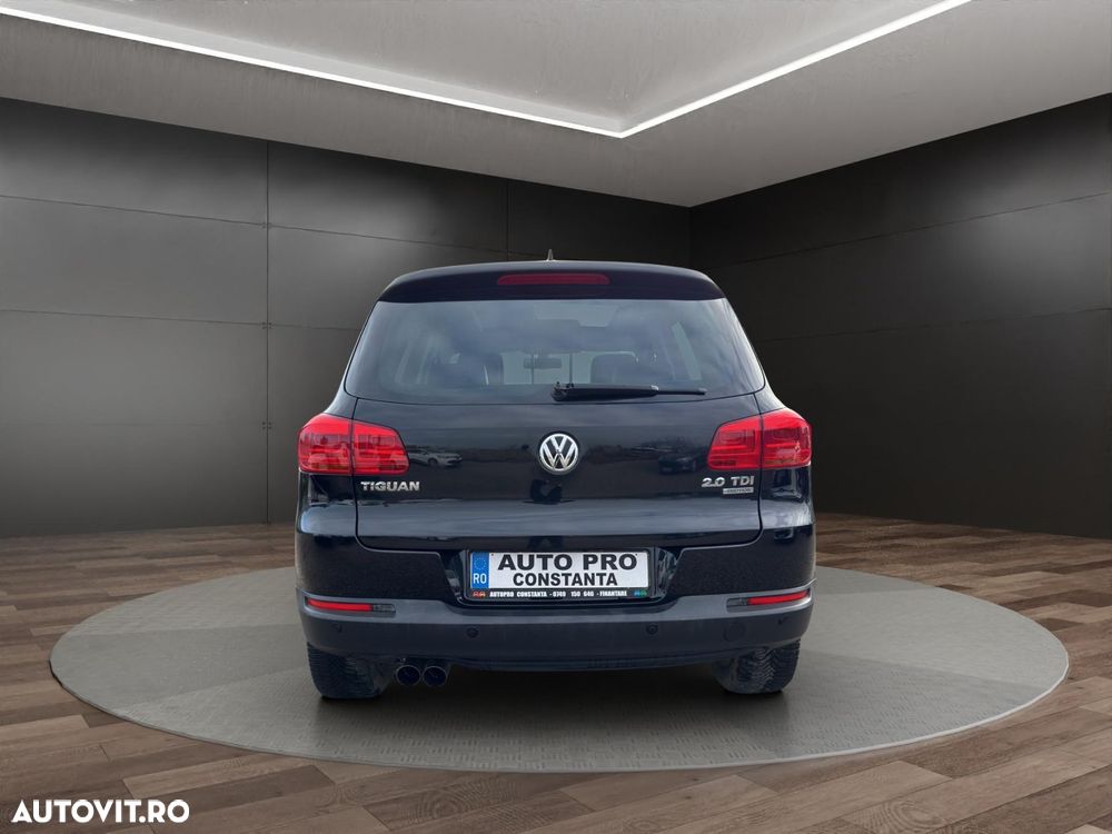 Volkswagen Tiguan - 16