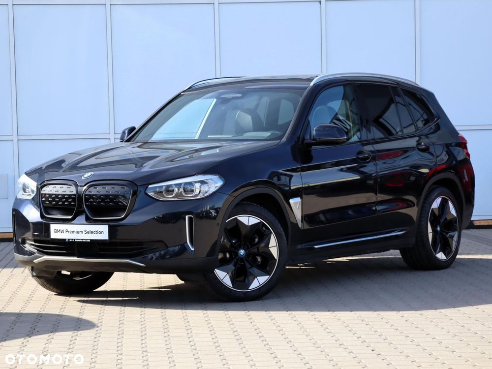 BMW iX3 - 1