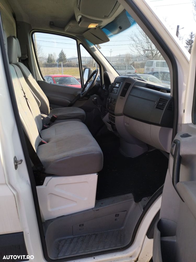 Volkswagen CRAFTER CUB FRIGORIFIC cu LIFT si USA LATERALA - 14