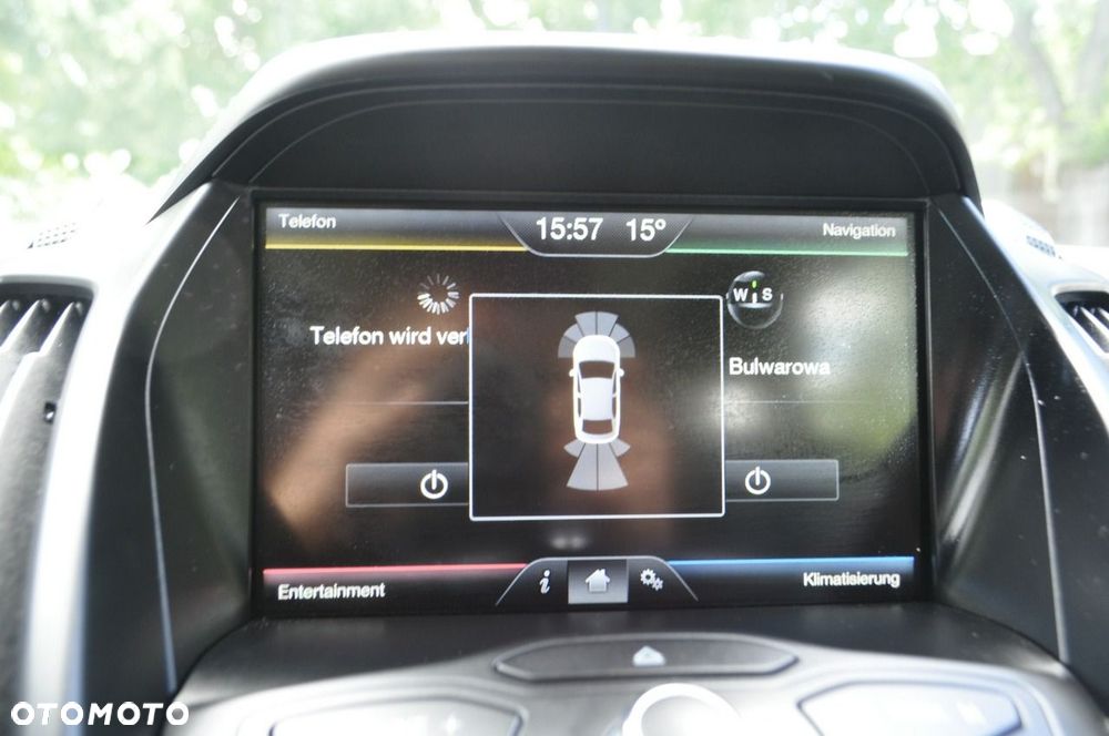 Ford Kuga - 17