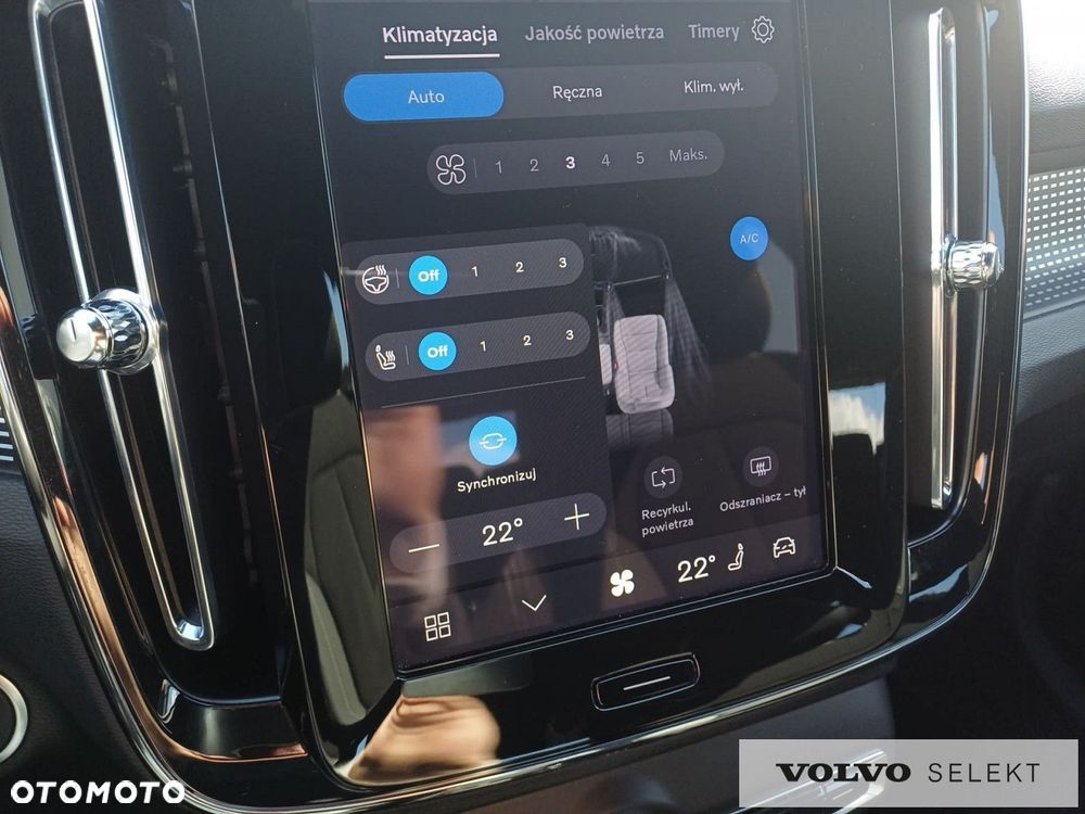 Volvo XC 40 - 18