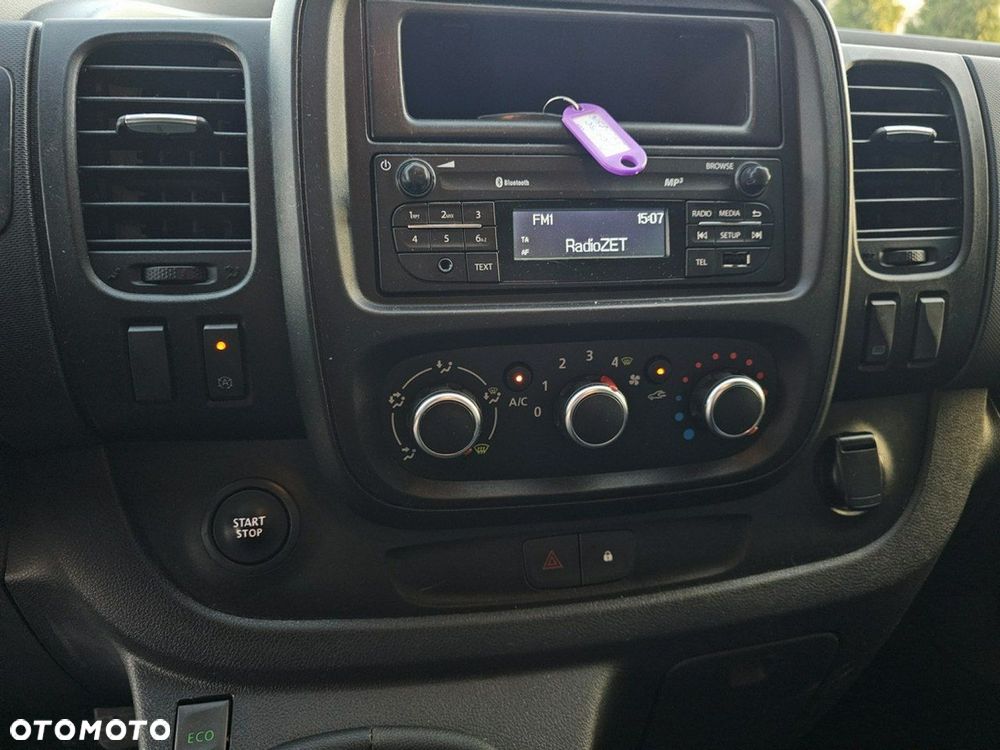 Renault Trafic - 16