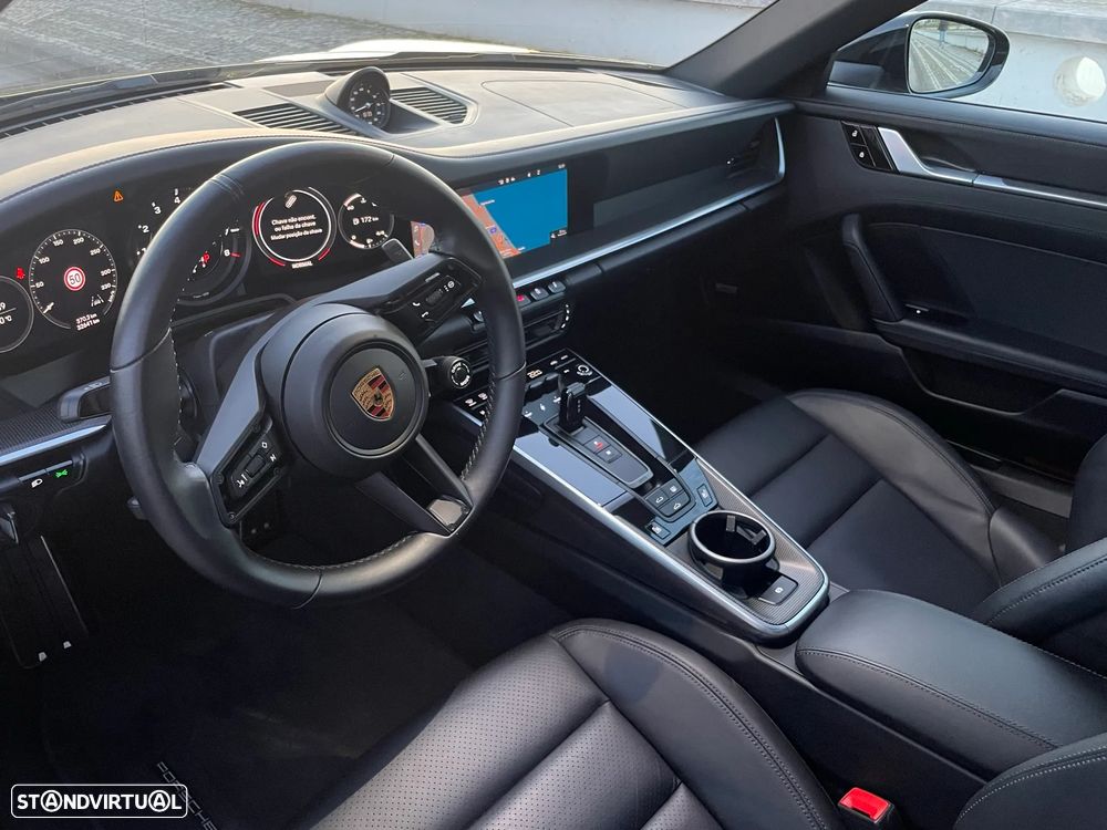 Porsche 911 (992) Carrera 4S PDK - 18