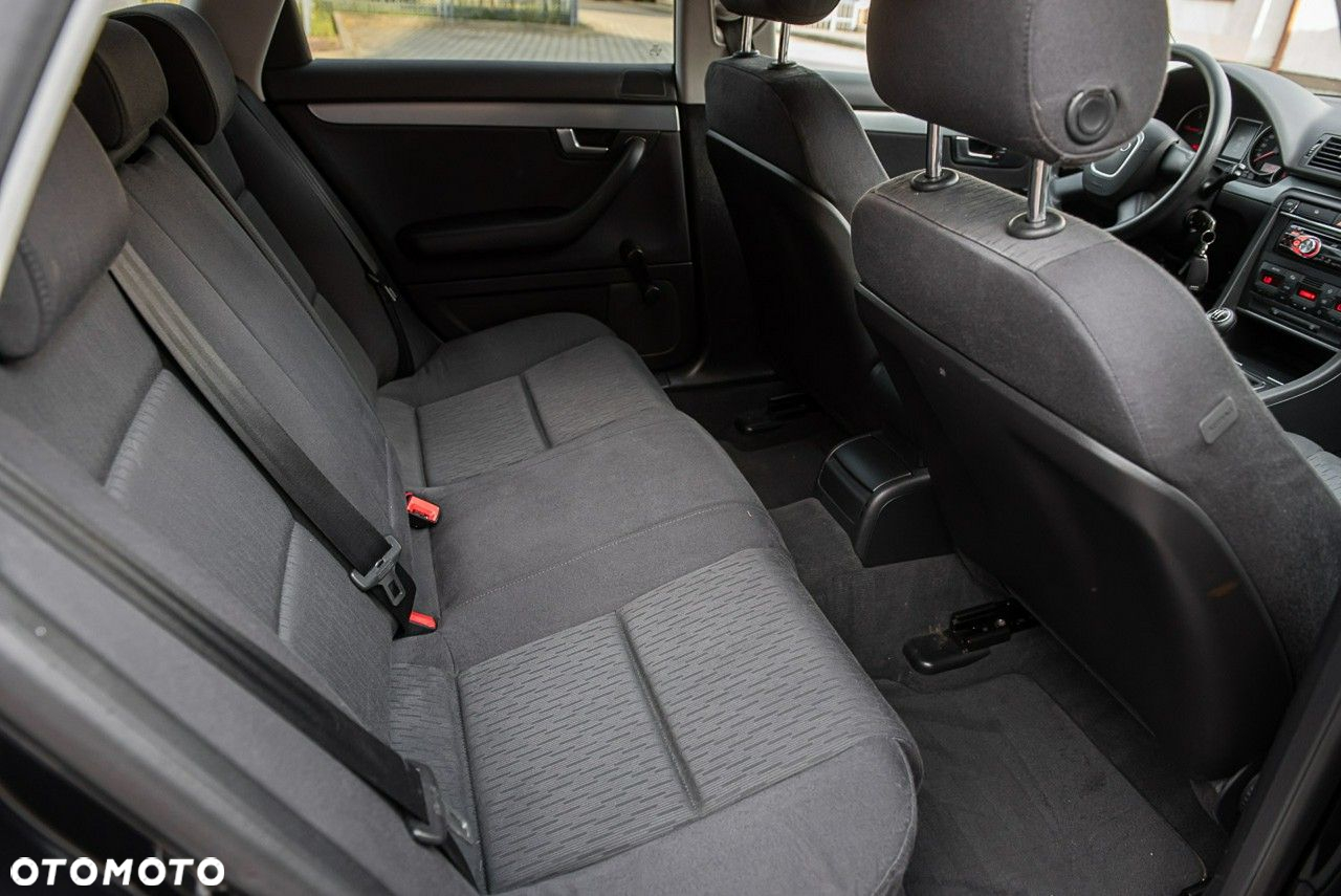 Audi A4 Avant 1.9 TDI - 8