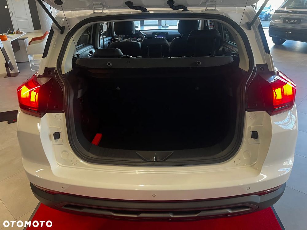 BAIC 3 1.5T Luxury - 14