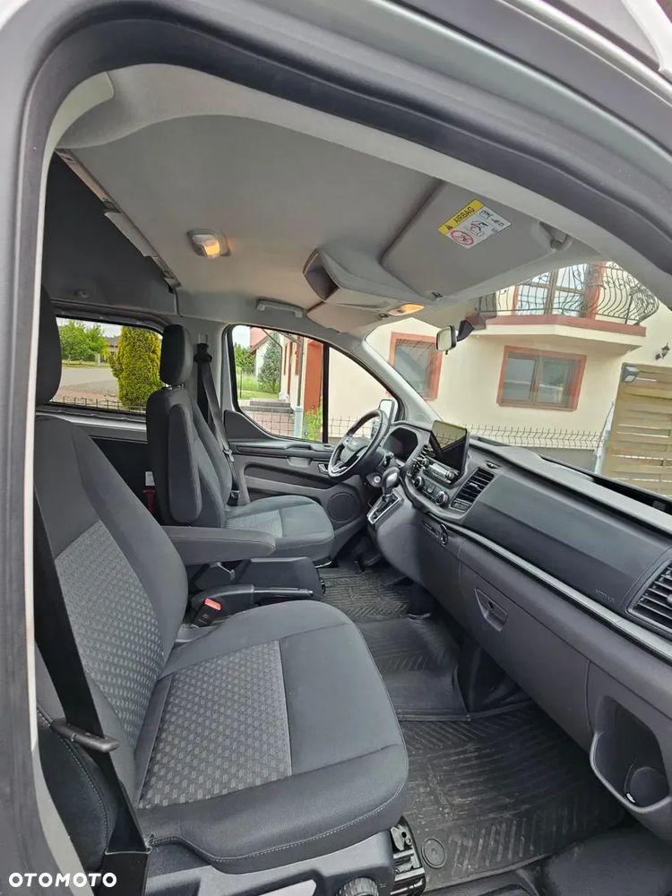 Ford Transit Custom - 13