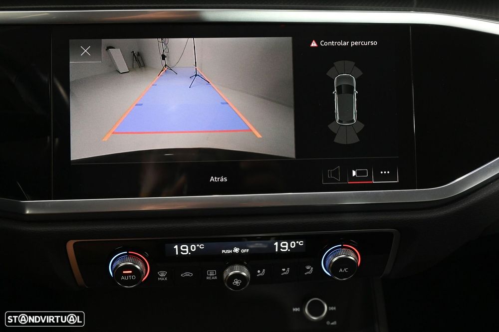 Audi Q3 35 TFSI S tronic - 23