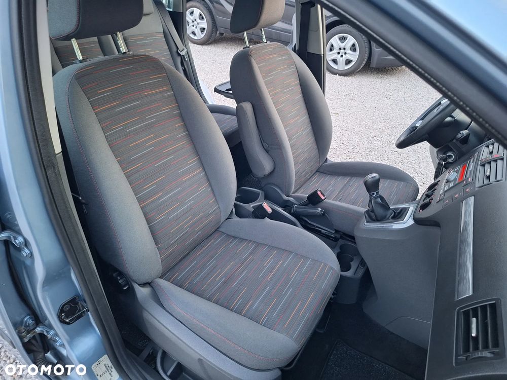 Ford Focus C-Max 1.8 Futura - 25