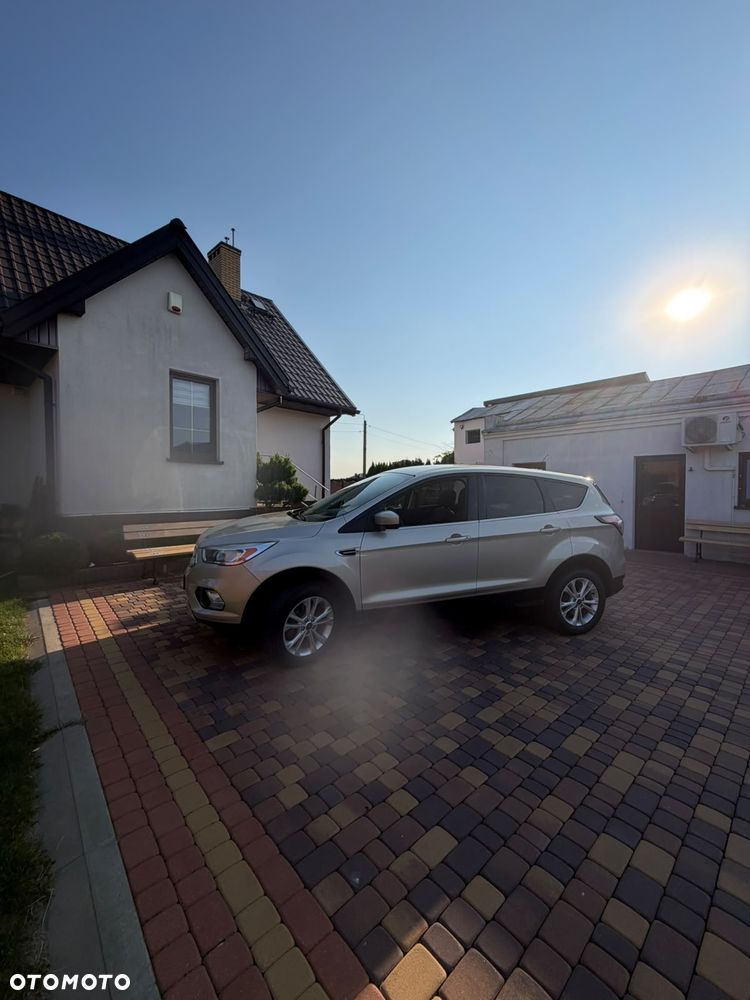 Ford Escape - 33