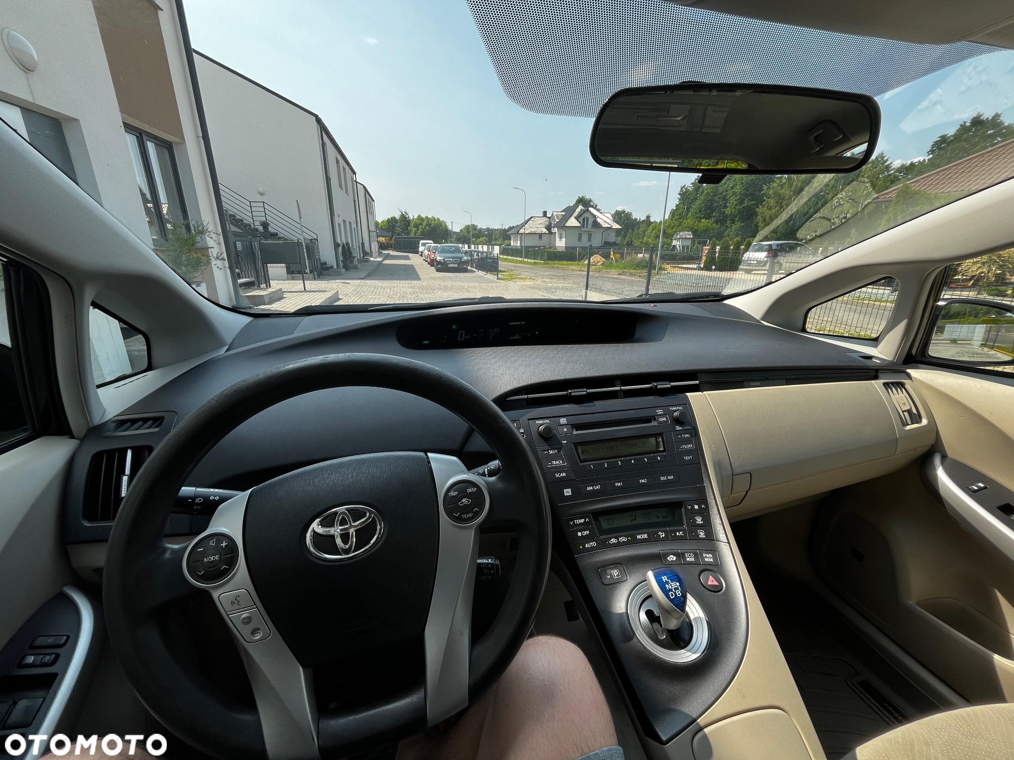 Toyota Prius 1.8 HSD Luna - 11