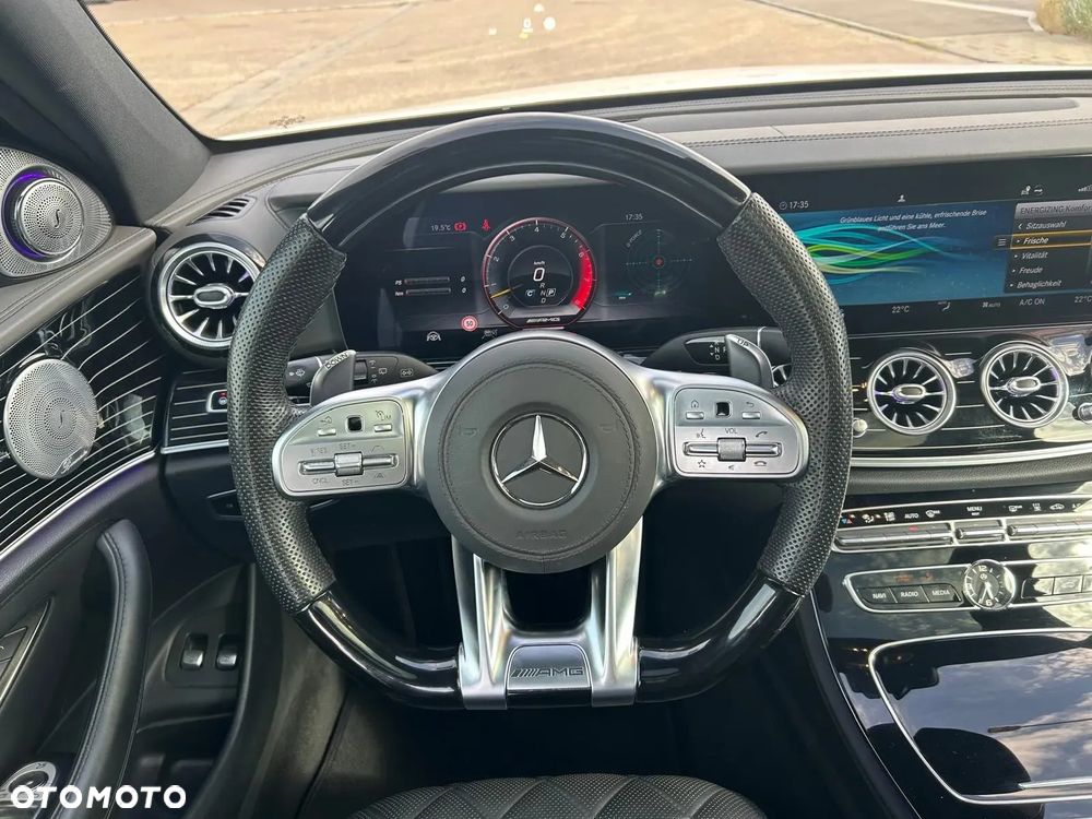 Mercedes-Benz Klasa E - 16