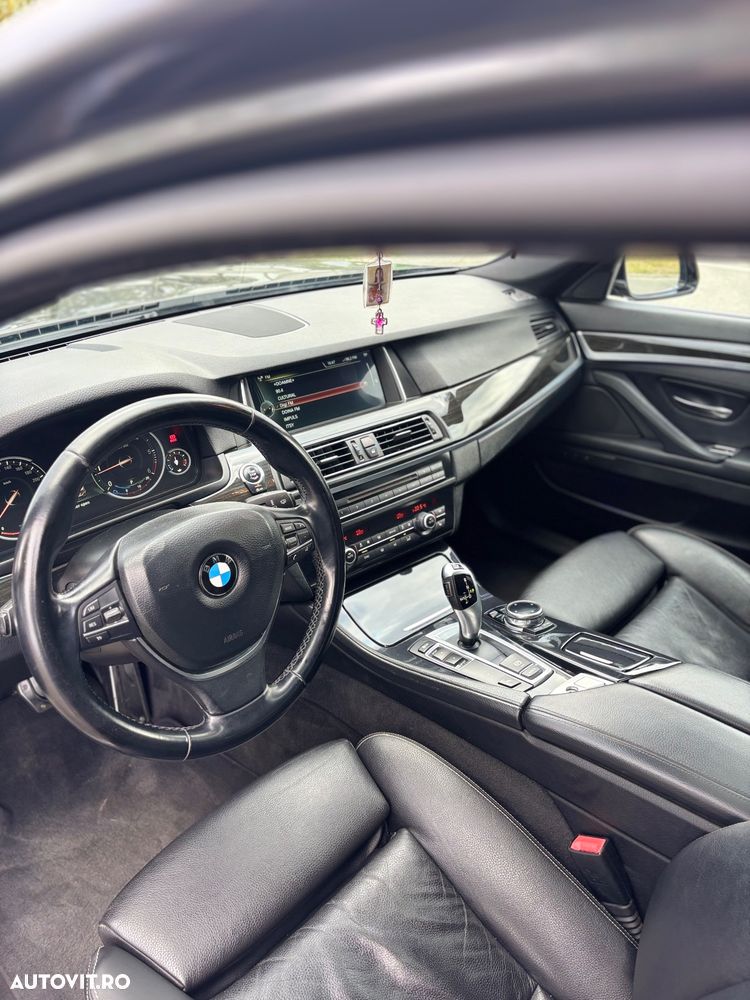BMW Seria 5 520d Aut. Luxury Line - 3