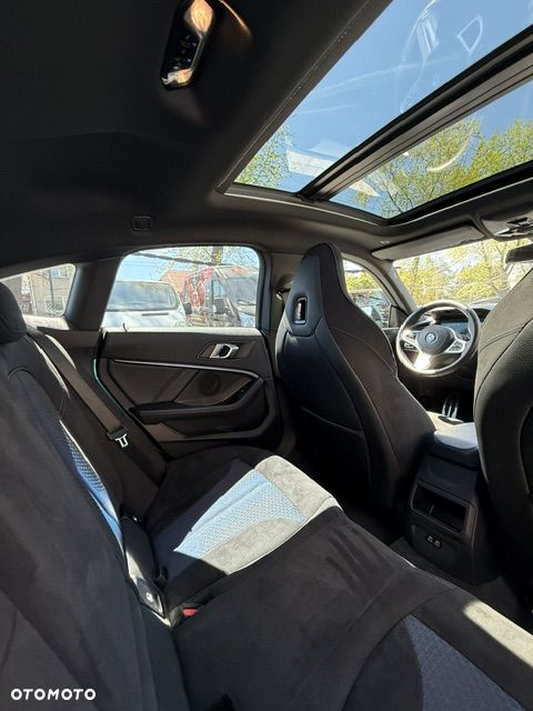 BMW Seria 2 218i M Sport - 29