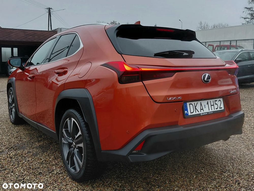 Lexus UX 200 GPF Business 2WD - 29