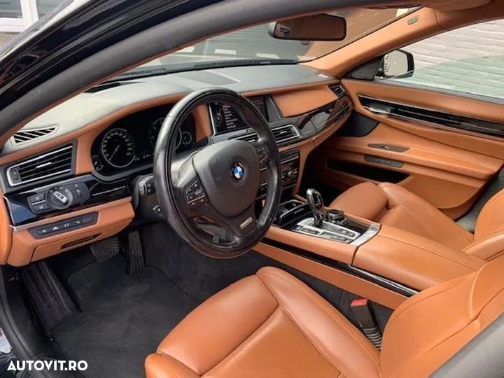 BMW Seria 7 740d xDrive - 1