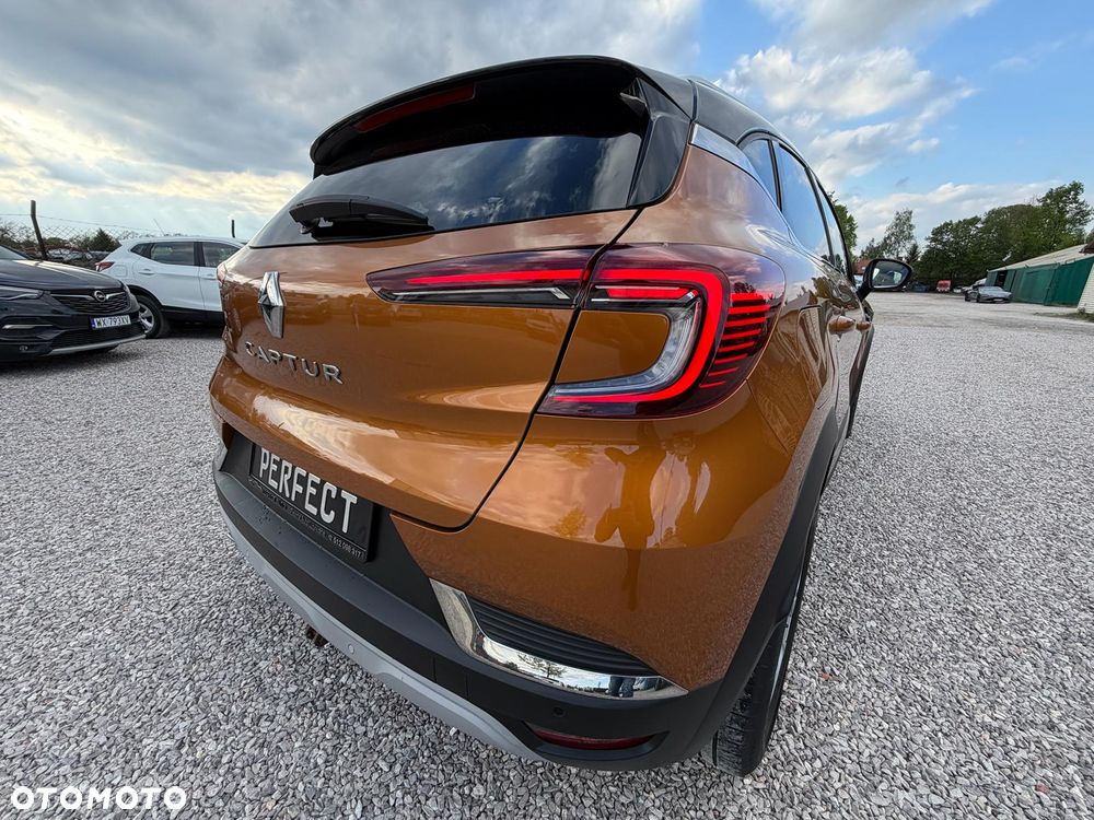Renault Captur TCe 155 EDC GPF INTENS - 12