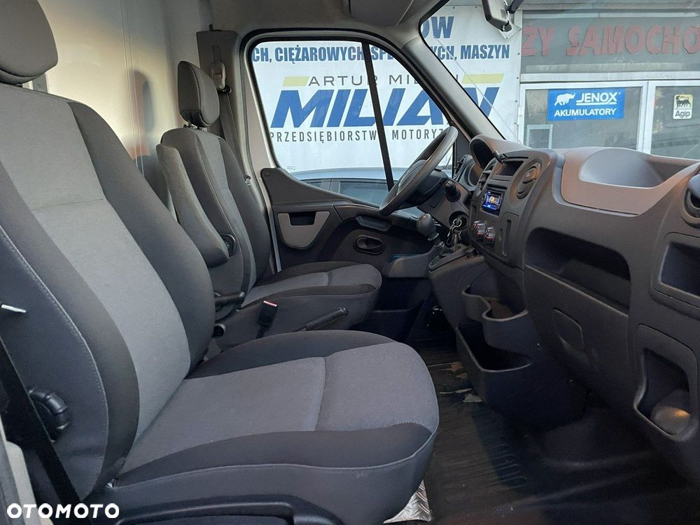 Renault Master - 29