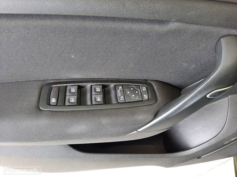 Renault Mégane Sport Tourer 1.5 Blue dCi Limited - 12