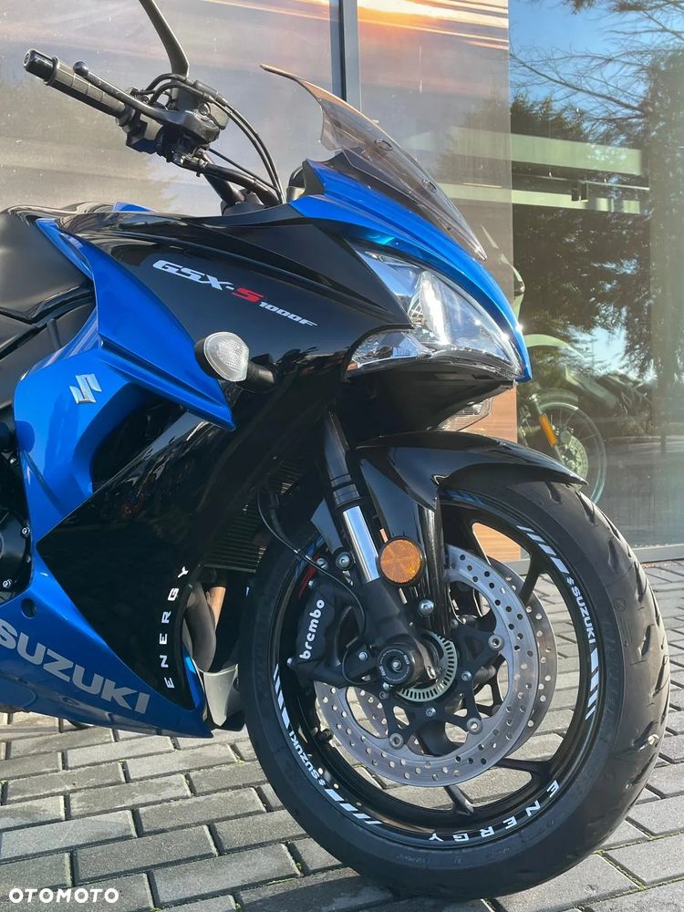 Suzuki GSX 1000 - 4